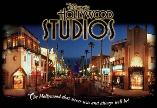 Disney_World_Hollywood_Studios_Night_view_