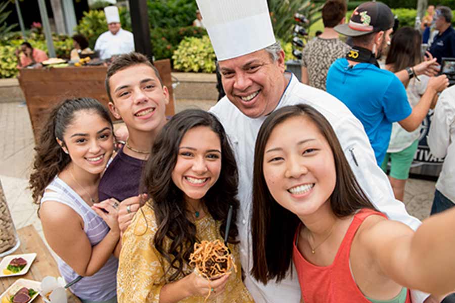 SeaWorld Seven Seas Food Festival - Group Photo Of Teenagers With A Chef